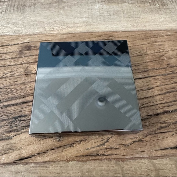 NEW IN BOX Burberry Complete Eye Palette ~ Mocha 02 ~ GORGEOUS! - Picture 10 of 13